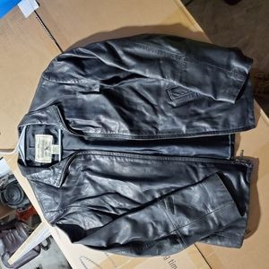 Women's Eddie Bauer Leather Jacket